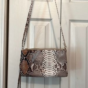 Crossbody/Wristlet Purse